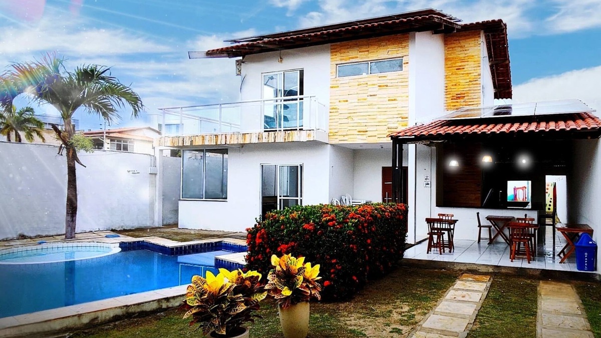 Sao Jose de Ribamar House | Beautiful Duplex Guest House or Vacation Rental in Praia do Meio/Araçagy