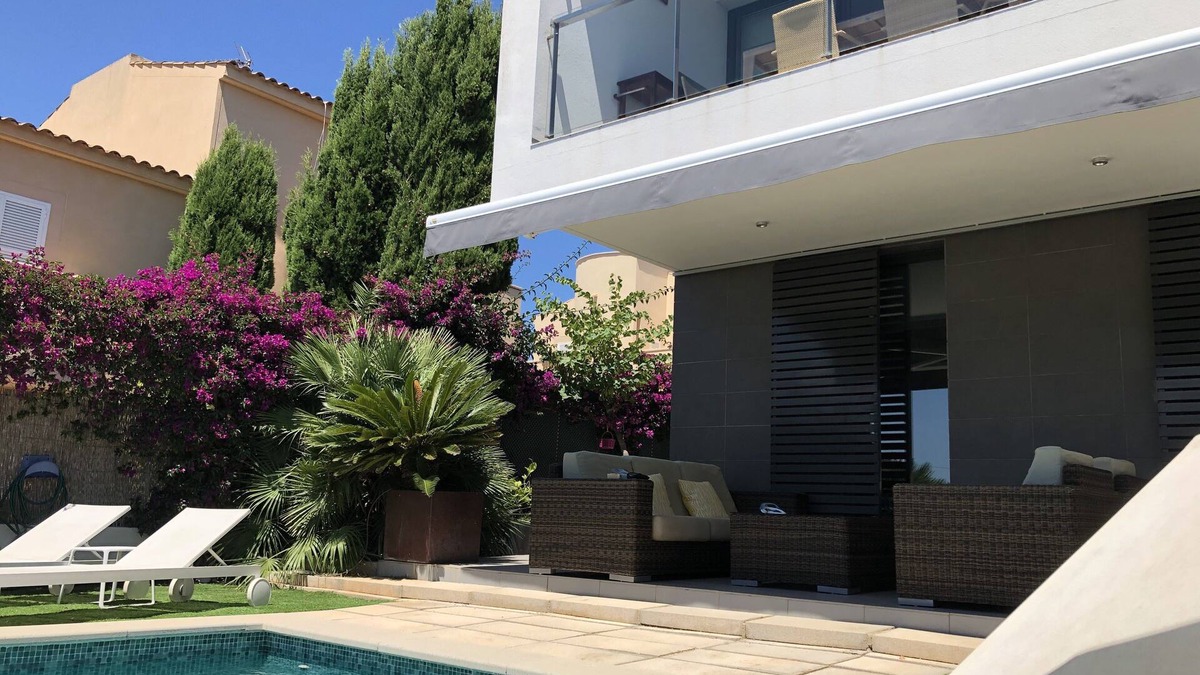 Cala Mandia House | Beautiful modern villa ideal for families, private swimming pool, seaside.🏖️🤩