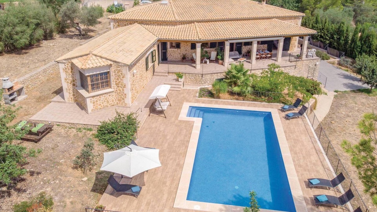Ses Rotgetes de Canet House | Beautiful home in Ses Rotgetes de Canet