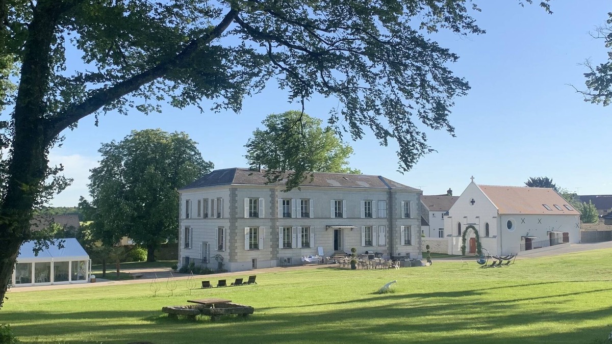 Orgemont House | Beautiful Estate just 30 miles south of Paris