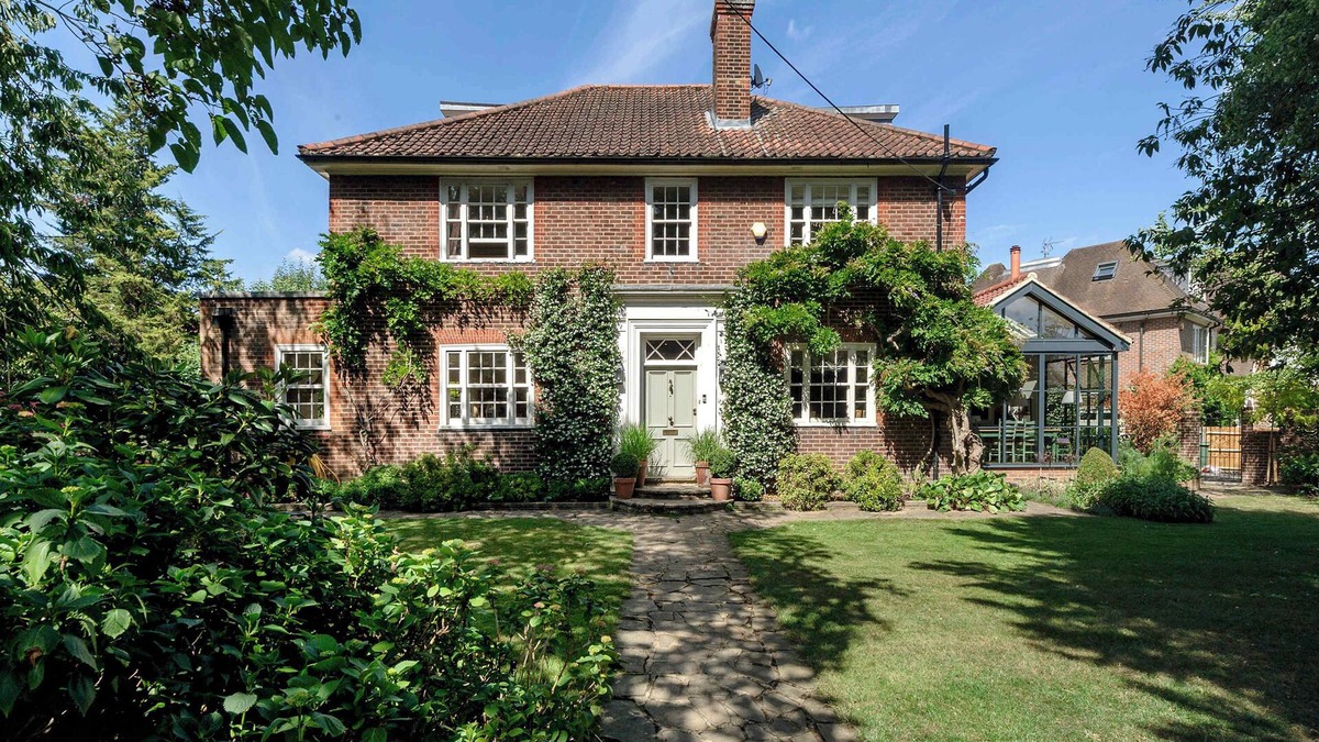 West Hill House | Beautiful Family Home w/Garden & Pool - Wimbledon