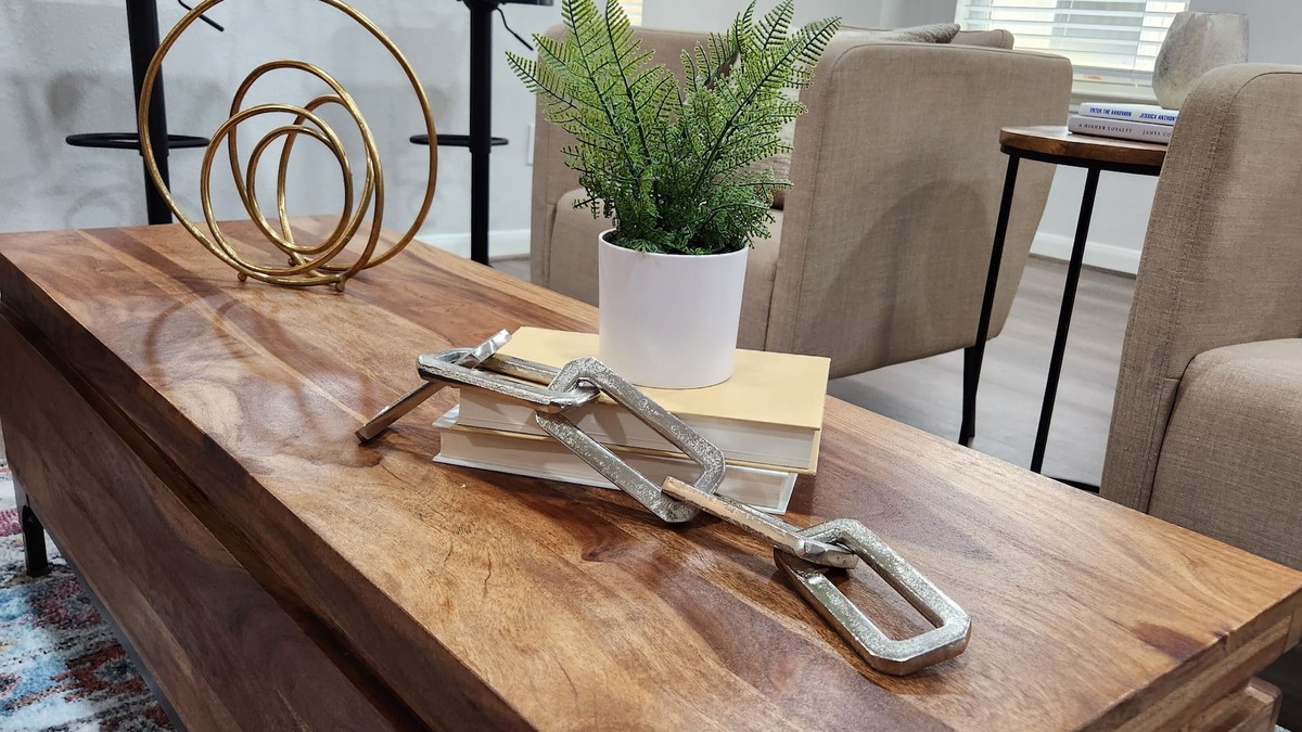 Barker House | Beautiful Family/Corporate Home