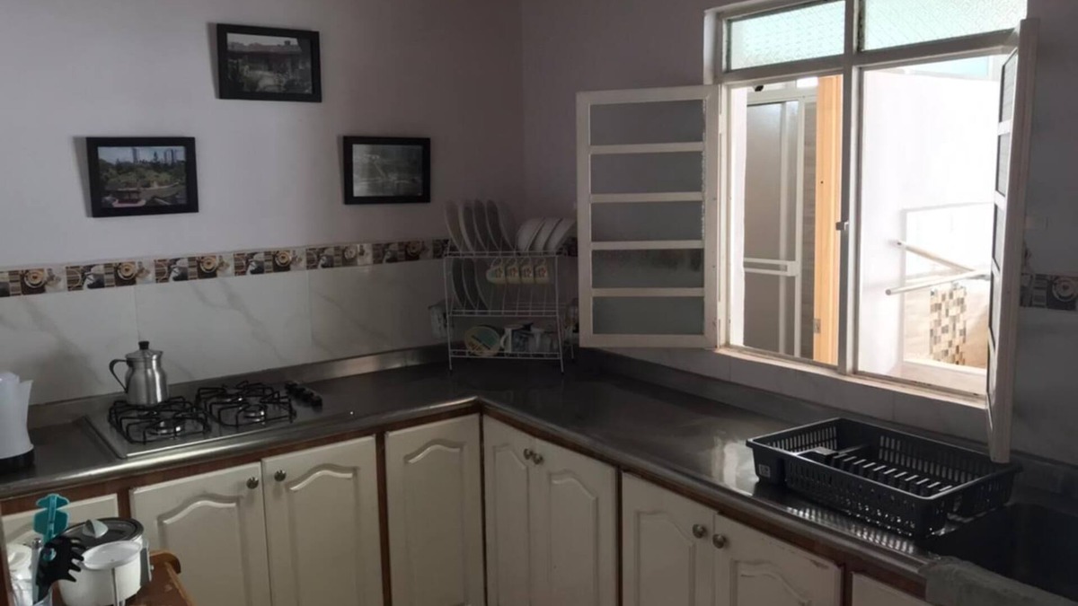 La Estrella House | Beautiful family home in the heart of town, 3 blocks from the main square.