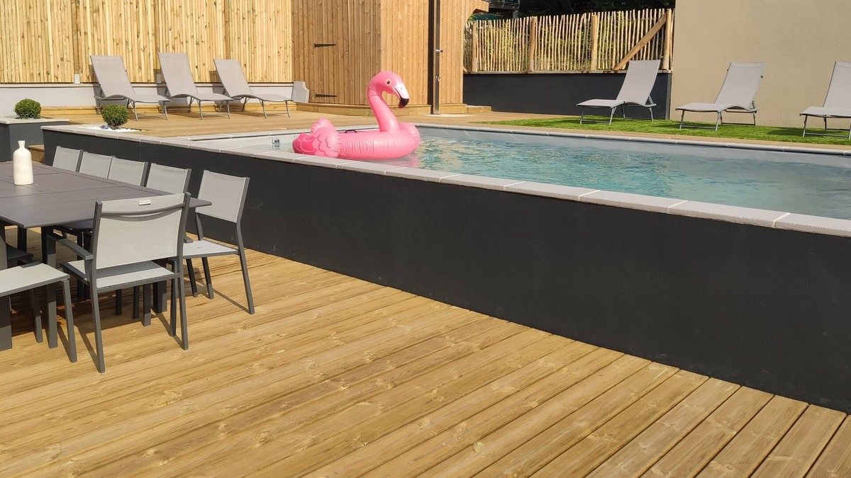 Lancieux House | Beautiful family home with swimming pool