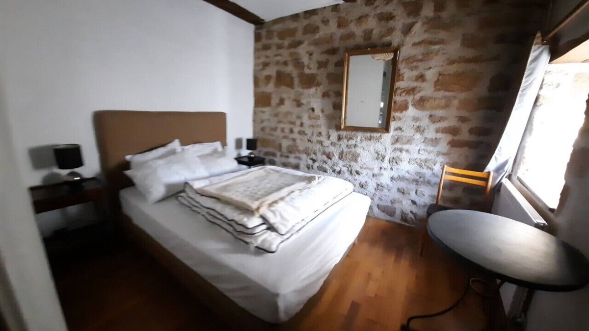 Beaumont-du-Lac House | Beautiful farmhouse sleeping 10 - lac de Vassivière