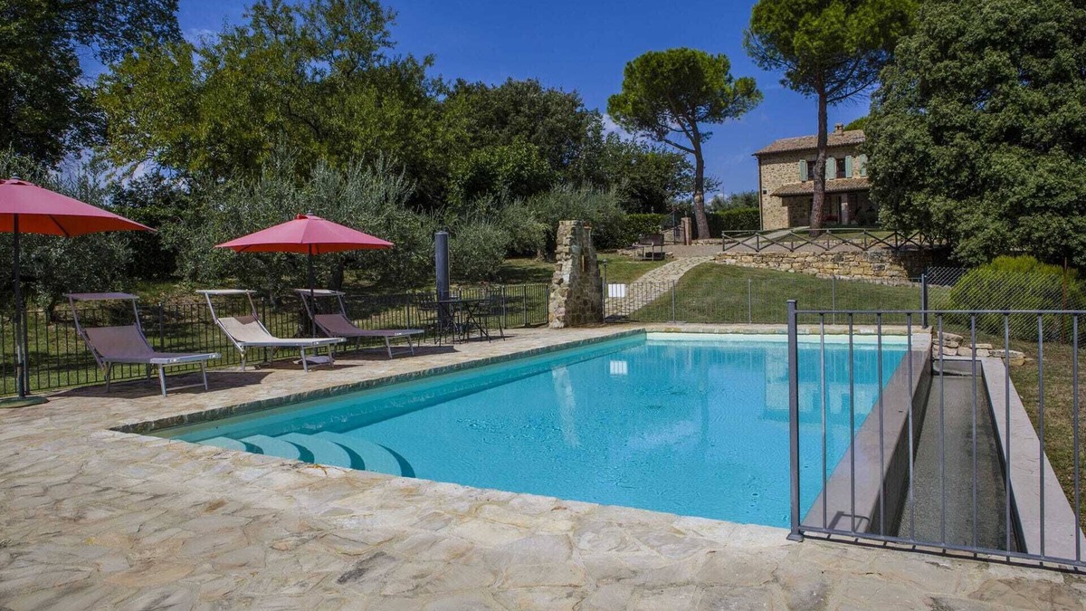 Guzman Villa | Beautiful Farmhouse Villa With Extravagant Pool