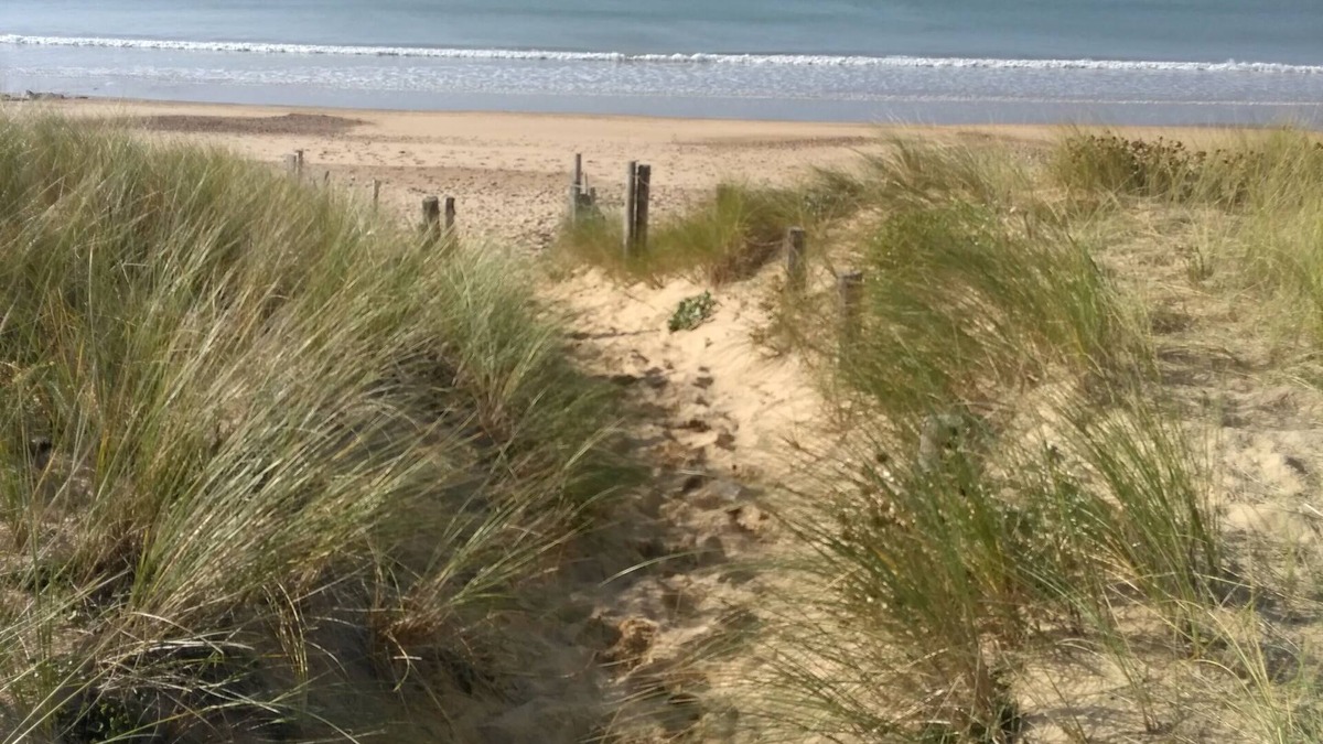 Saint-Hilaire-de-Riez Apartment | Beautiful apartment 60 m from the beach of becs in Saint Hilaire de Riez Vendée,