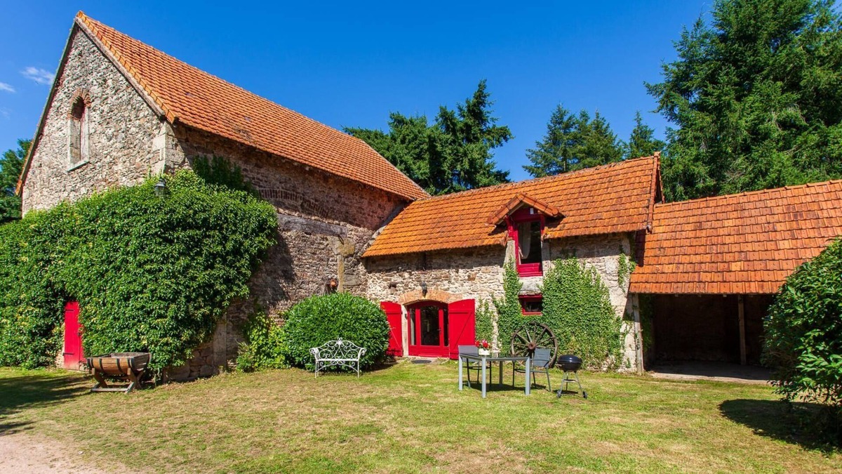 Antully House | Beautiful Gîte in the Bourgogne Elemiah