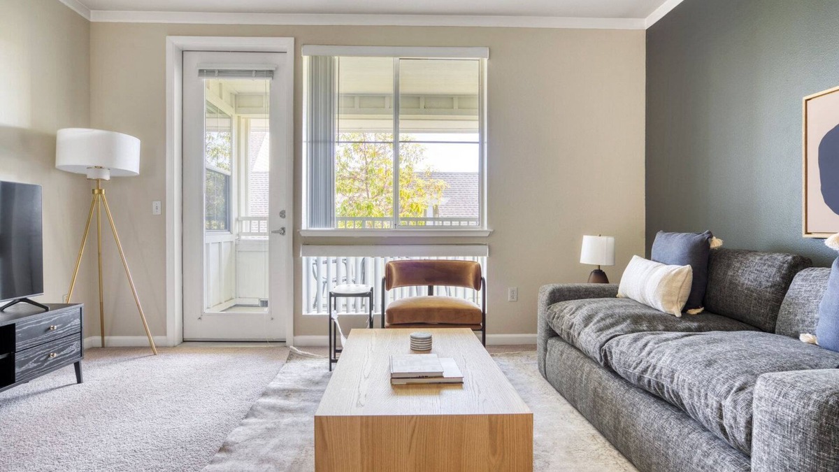 Central San Mateo Apartment | Beautiful Fremont 1BR w/W/D, Gym & Pool, nr Tesla, by Blueground