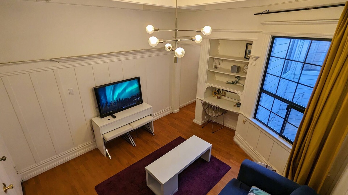 South Beach House | Beautiful furnished large 2 bedroom apartment in the heart of San Francisco