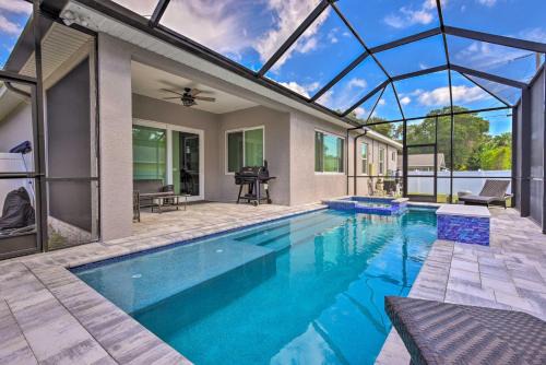 South Venice House | Beautiful Getaway about 4 Miles to Venice Beach!