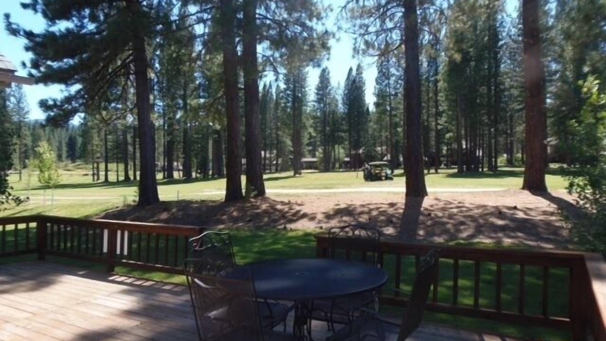 Plumas Eureka Estates House | Beautiful Getaway On Plumas Pines Golf Resort