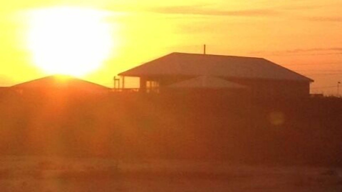 Grand Isle House | Beautiful Grand Isle QUIET East End Beachfront