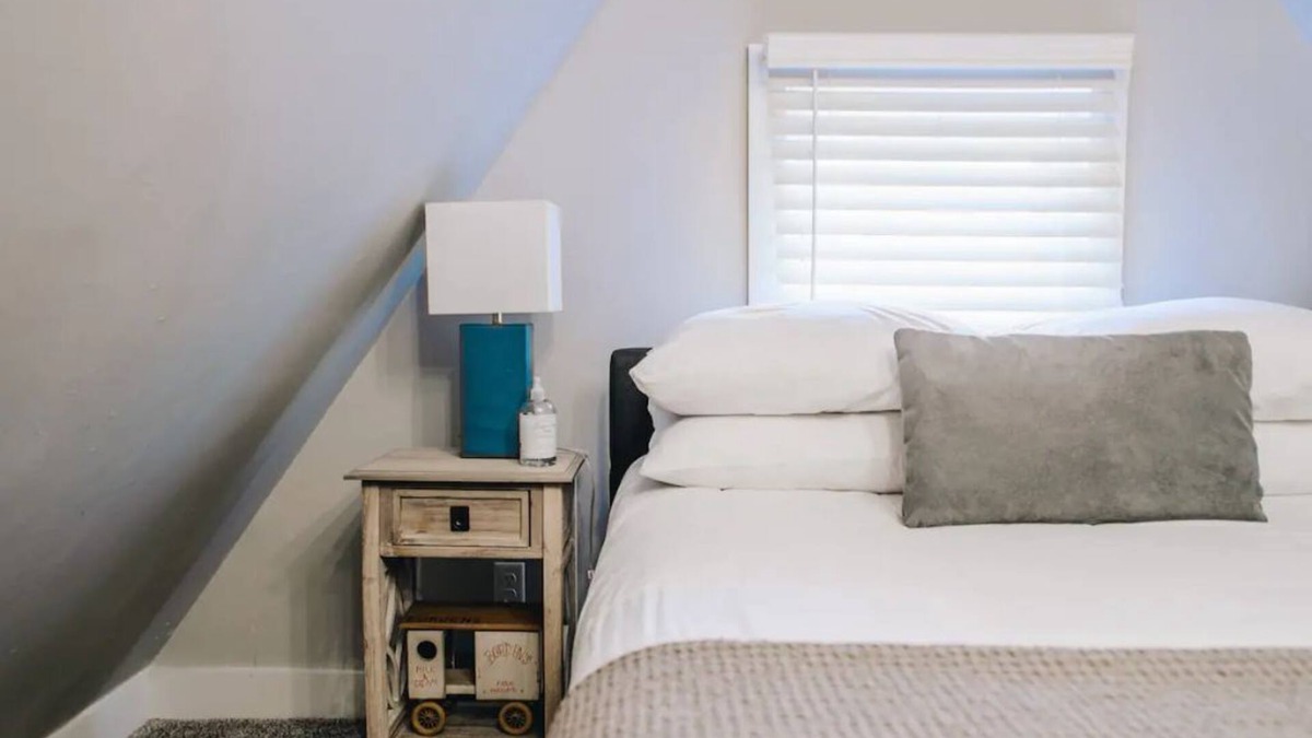 Scranton Apartment | Beautiful Green Ridge Apartment in Scranton