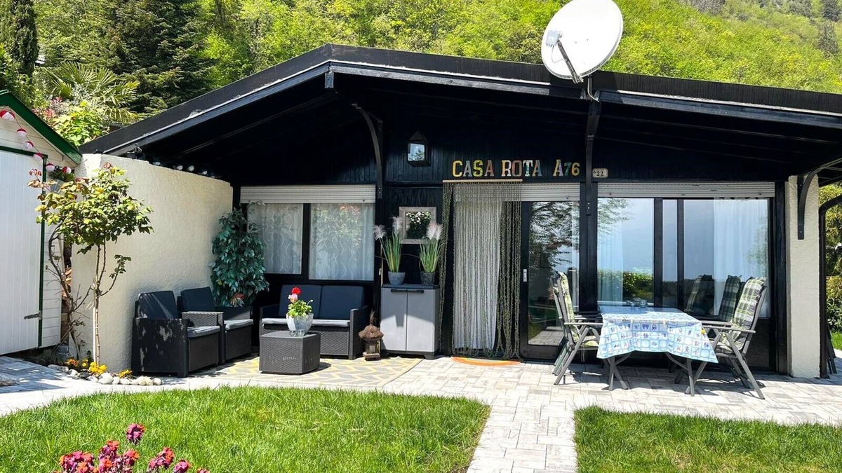 Gardola House | Beautiful Green Warm Place to relax and enjoy the Garda Lake
