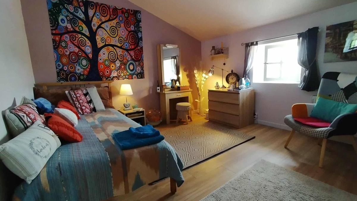 Viennay Bed & Breakfast | Beautiful guest room in an old farmhouse with character. Nature and countryside