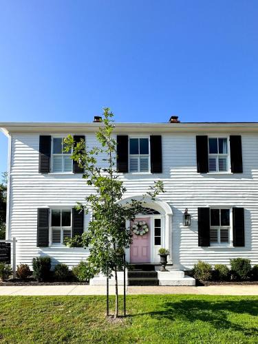 Old Town Historic District House | Beautiful Historic Luxury Getaway
