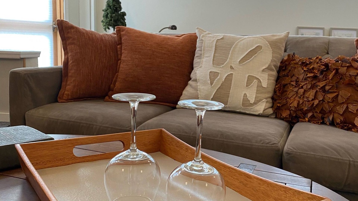 Exeter Apartment | Beautiful Historic 3BR Duplex!
