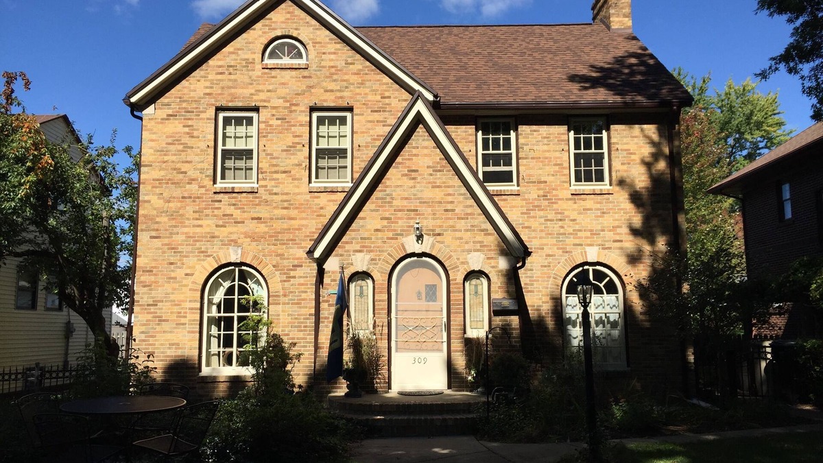 Harters Heights House | Beautiful, Historic Home Next to Campus - Once Owned By Moose Krause!