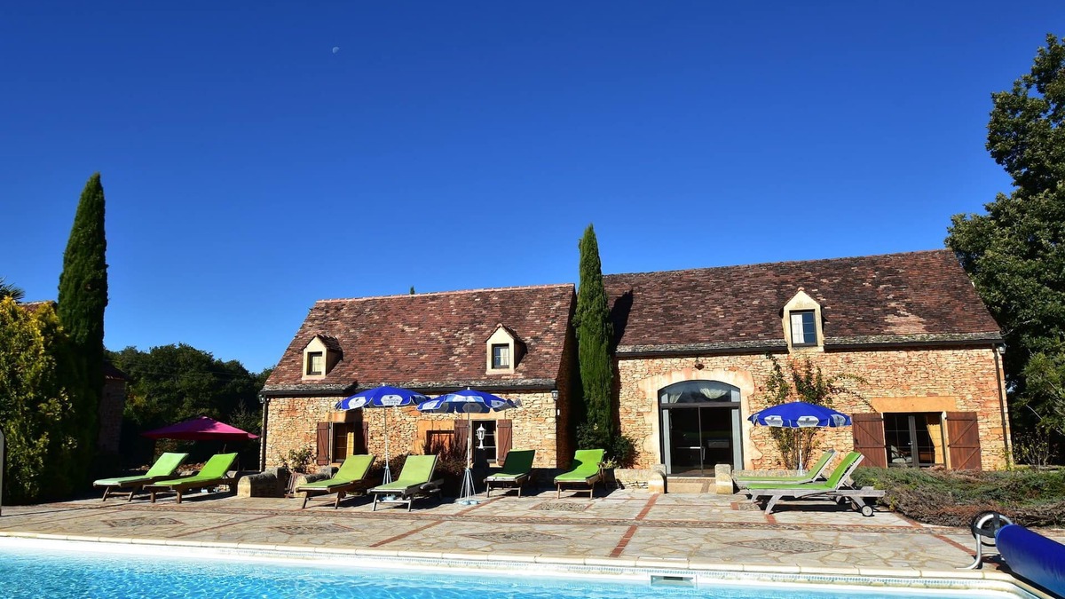 Marminiac House | Beautiful holiday home with heated pool