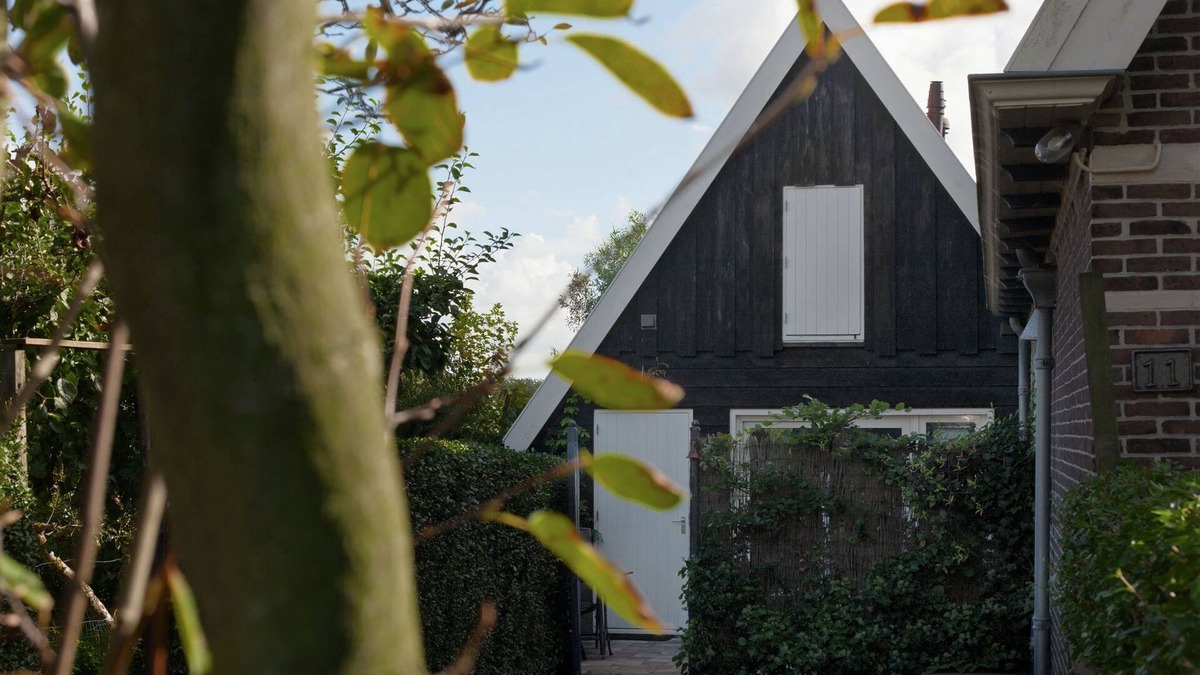 Krabbendam House | Beautiful Holiday Home near Lawn Bowling in Krabbendam