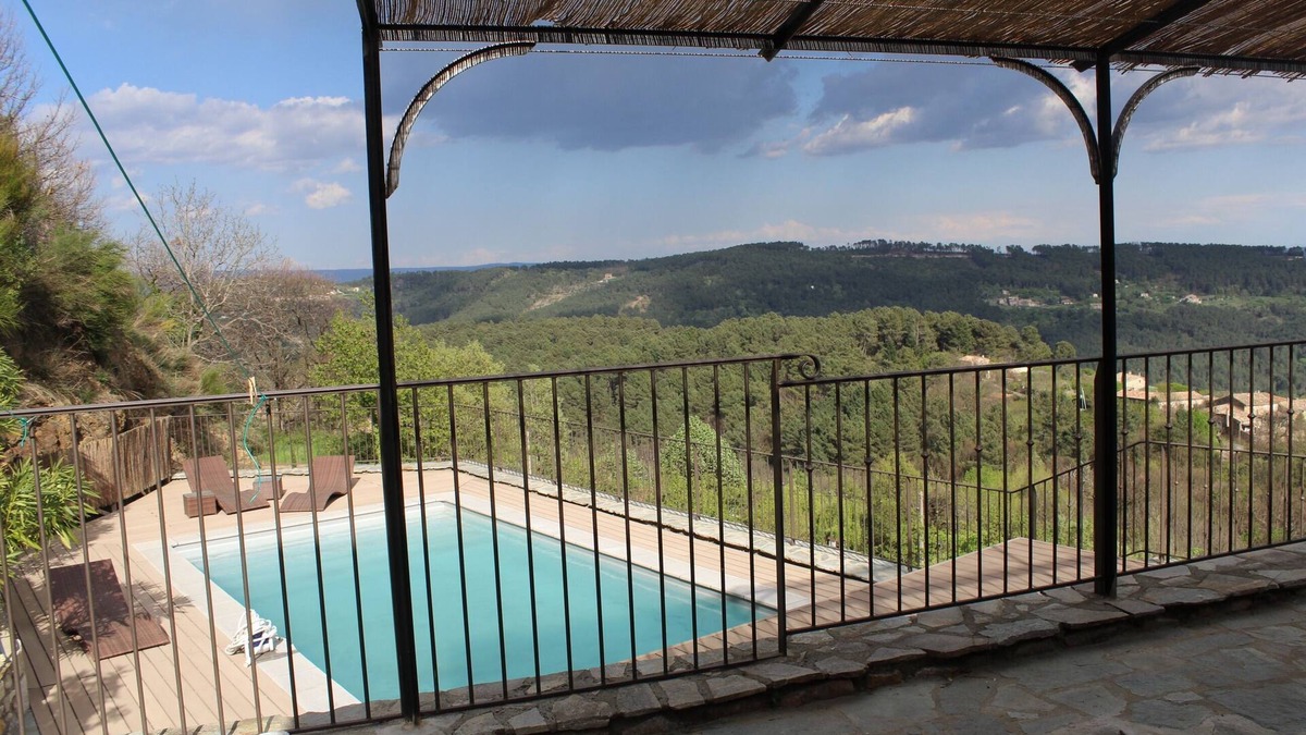 Chassiers House | Beautiful holiday home with breathtaking views of Mont Ventoux