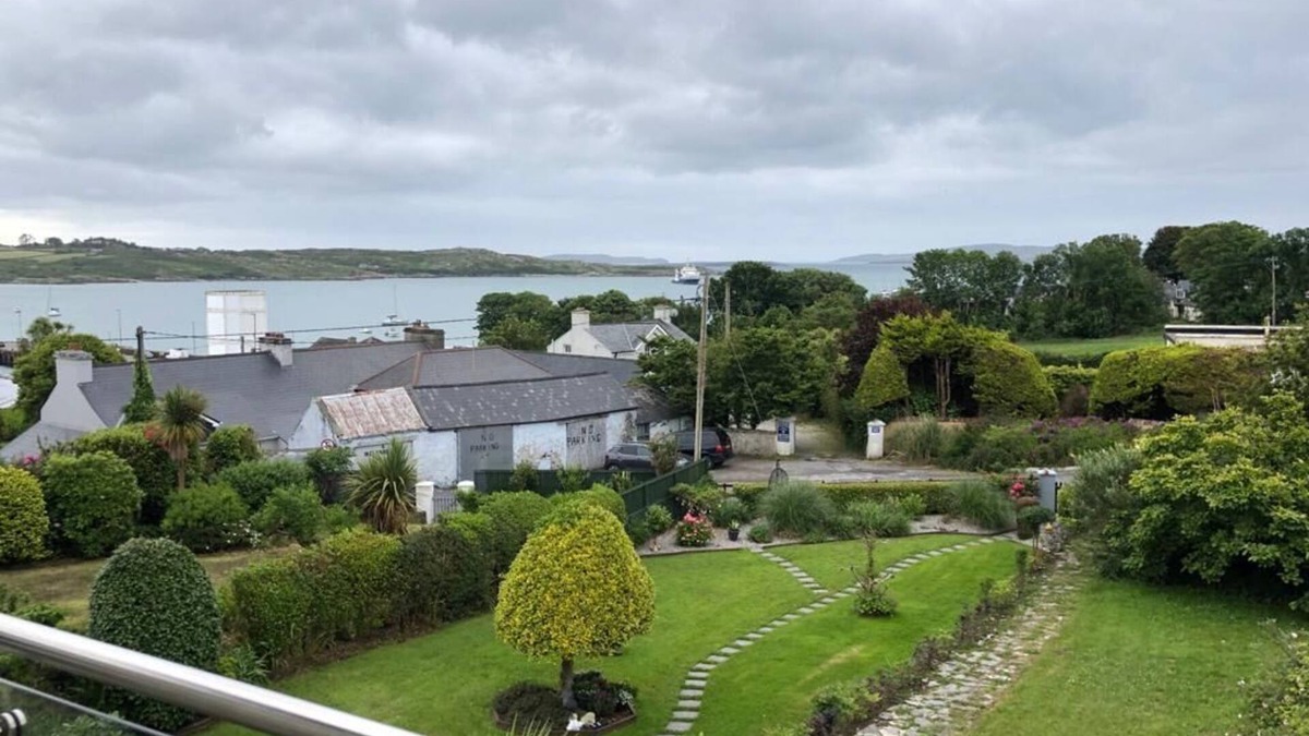 Schull House | Beautiful Holiday Home in Schull