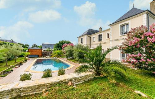 Saint-Cyr-sur-Loire House | Beautiful Home In Saint-Cyr-Sur-Loire