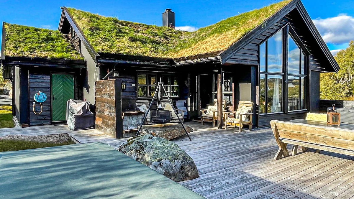 Ljosland House | Beautiful home in åseral with sauna