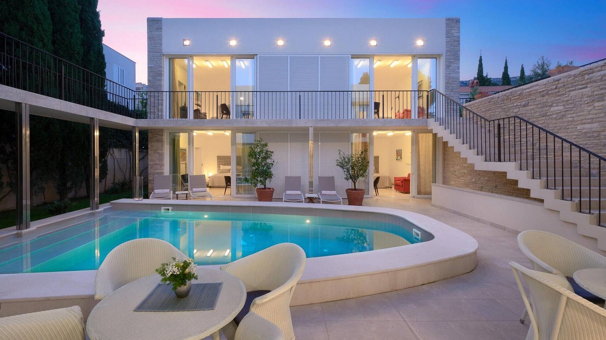 Bol House | Beautiful home in Bol