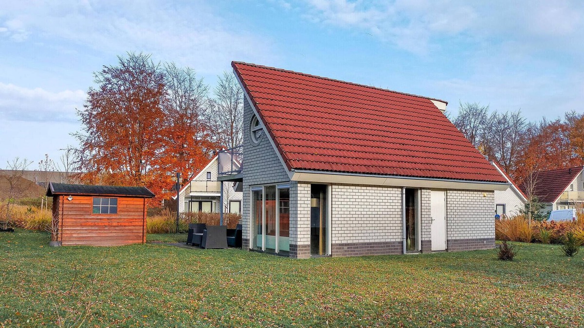 Delden House | Beautiful home in Delden with sauna