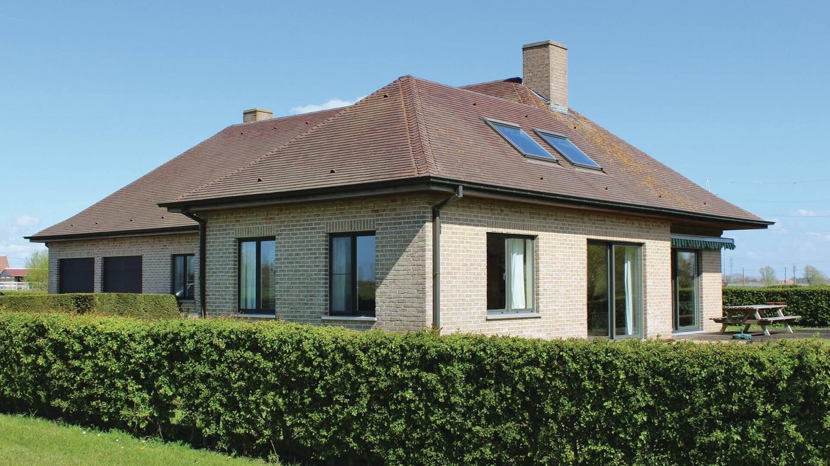 Beerst House | Beautiful home in Diksmuide with WiFi