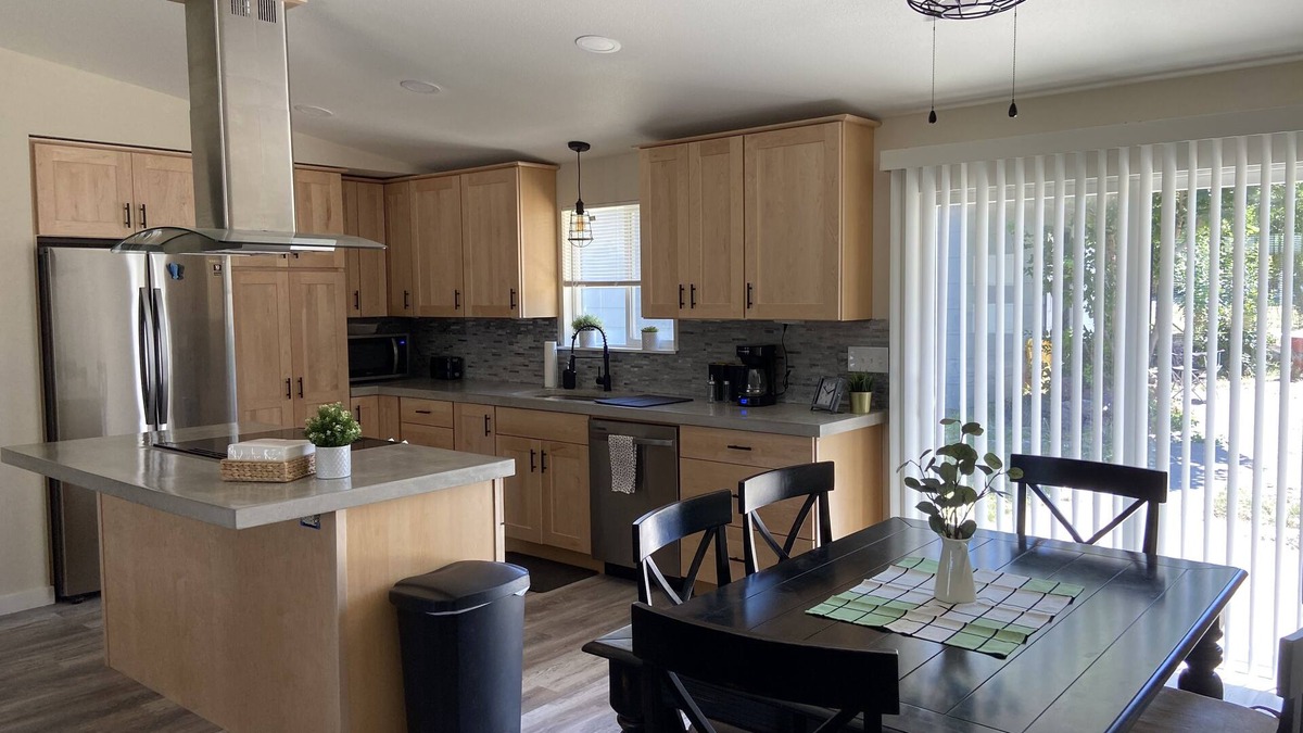 Goldendale Condo | Beautiful home in downtown Goldendale