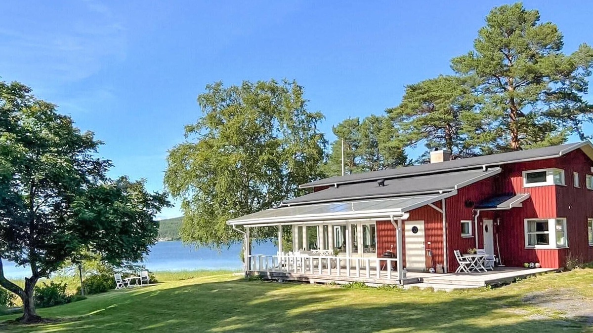 Domsjo House | Beautiful home in Domsjö with sauna