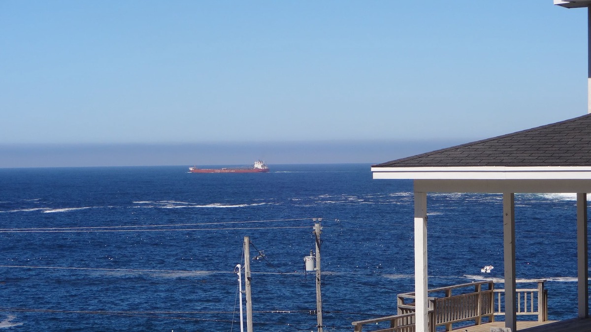 Flatrock House | Beautiful home in Flatrock, spectacular ocean view, spacious grounds, magical