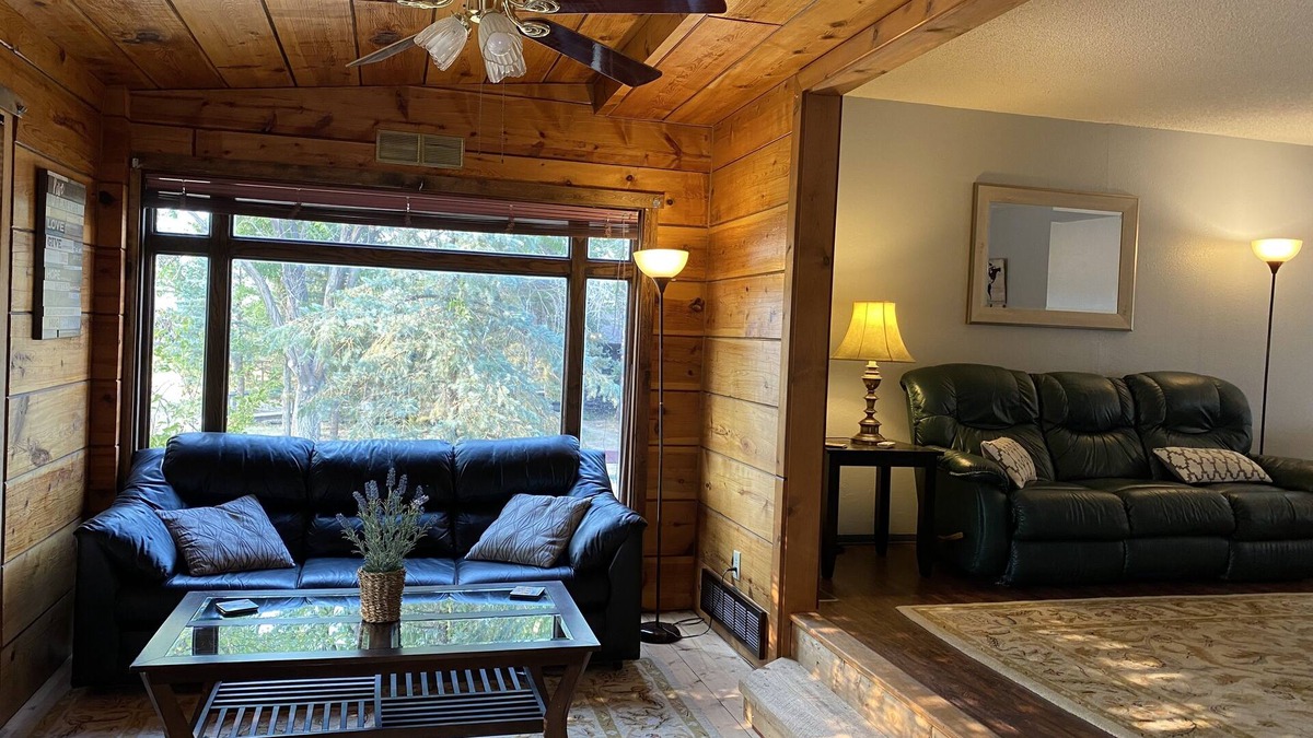 Glendo House | Beautiful Home in Glendo