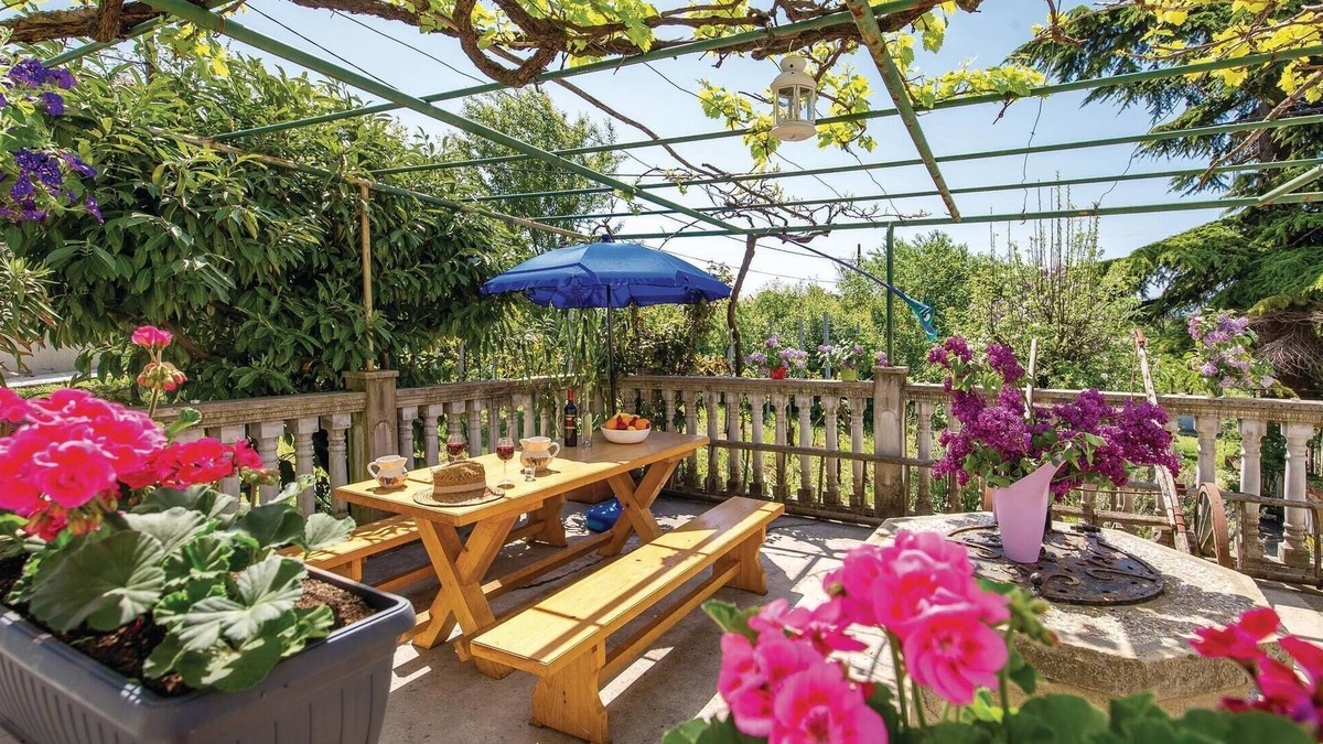 Kastav House | Beautiful home in Kastav with kitchen
