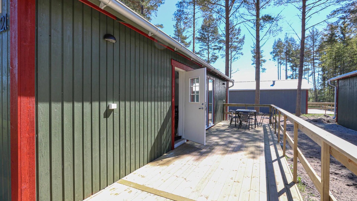 Hagaby House | Beautiful home in Löttorp with WiFi