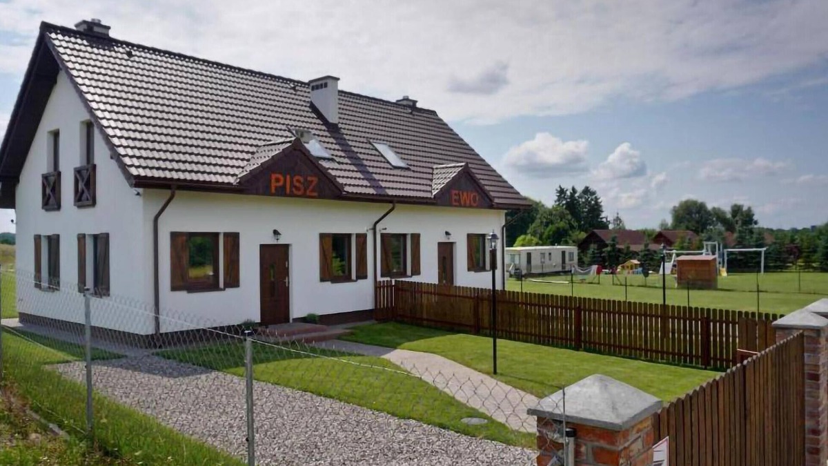 Jeziorany House | Beautiful home in Piszewo with WiFi