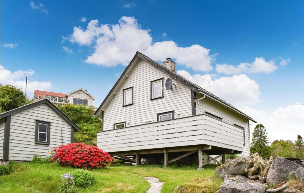 Sveio House | Beautiful Home In Sveio With Wifi