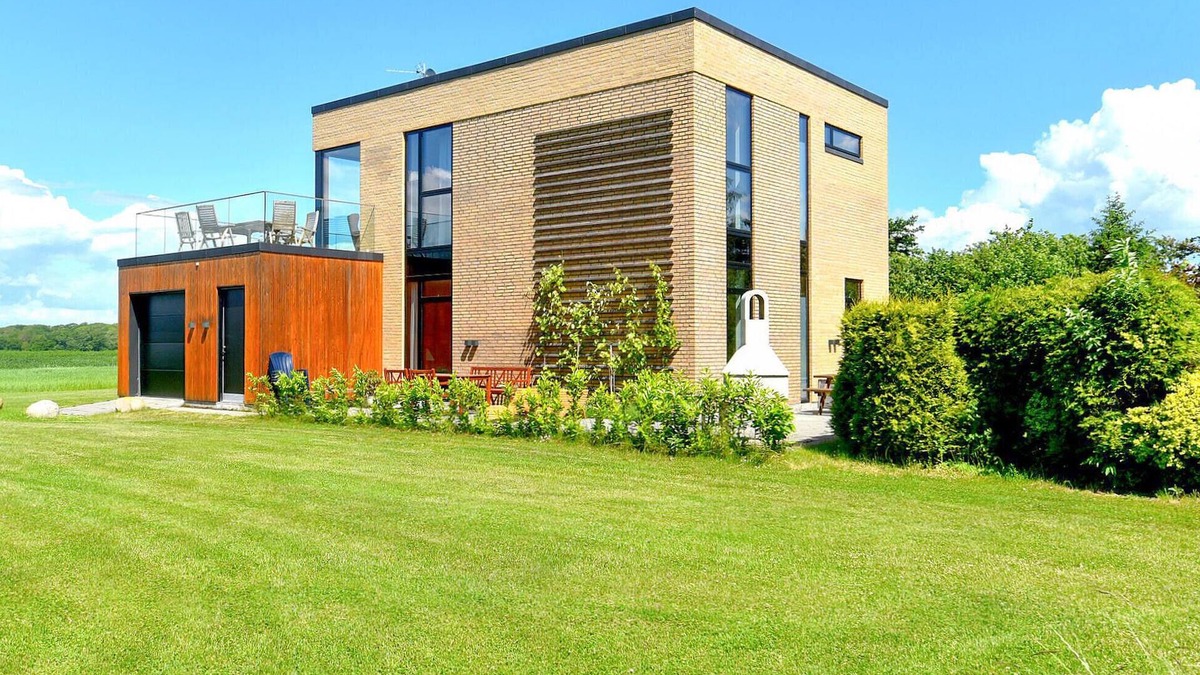 Langeland Municipality House | Beautiful home in Tranekær