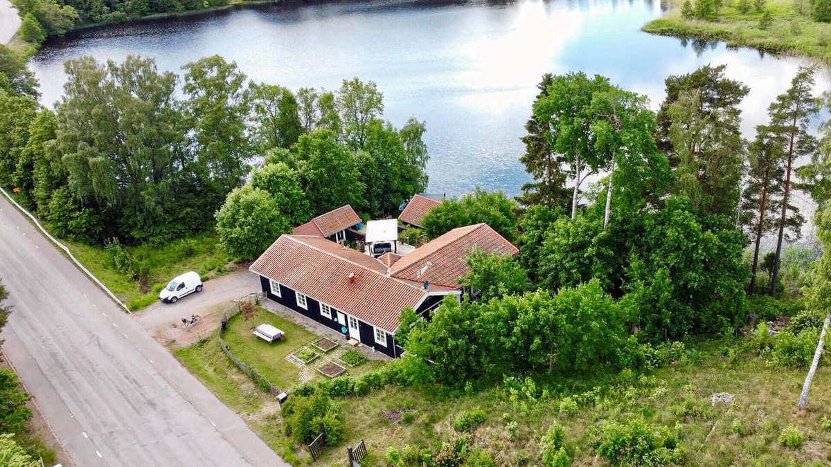 Tranas House | Beautiful home in Tranås with sauna