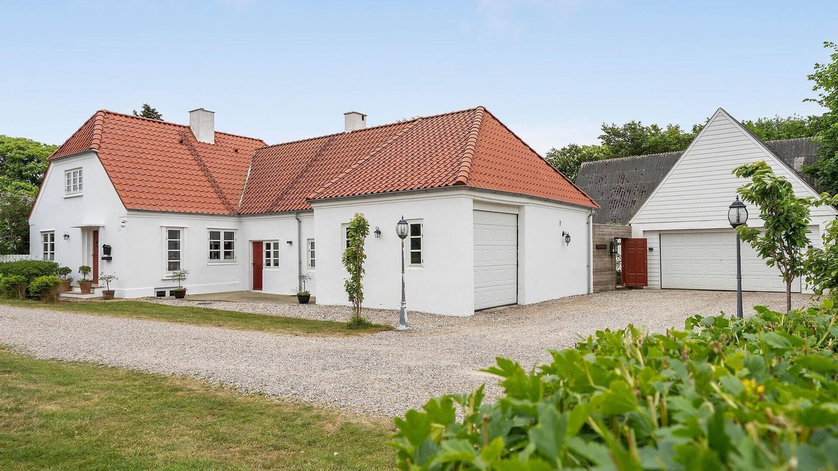 Vedersø House | Beautiful home in Ulfborg with WiFi