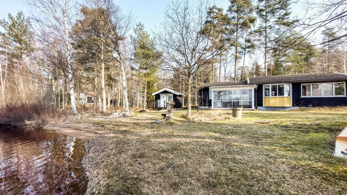 Hallaryd House | Beautiful home in Vägla with WiFi