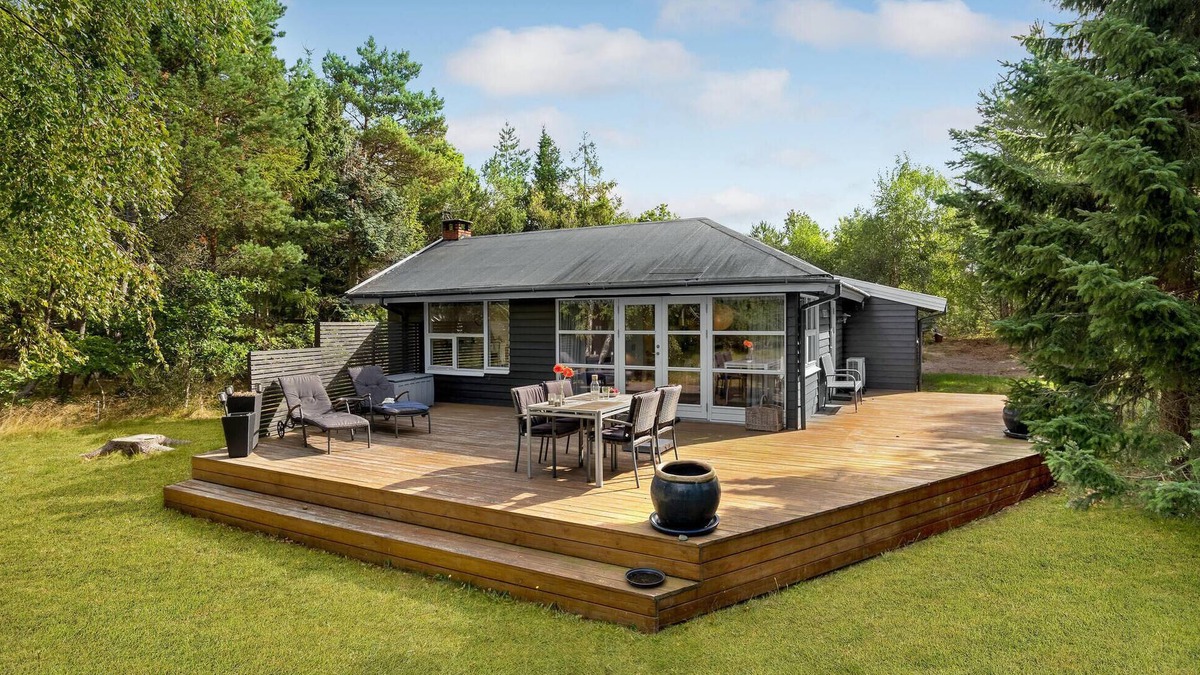Hoensinge House | Beautiful home in Vig with WiFi