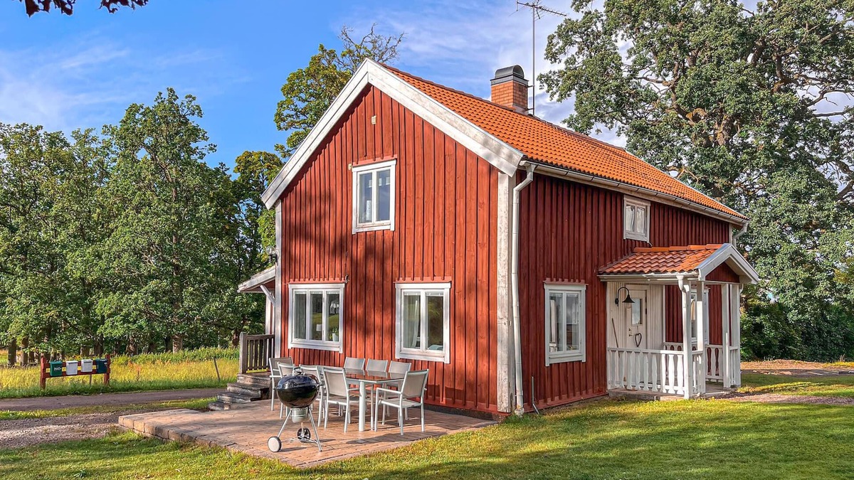 Tranas House | Beautiful home in Ydre with WiFi