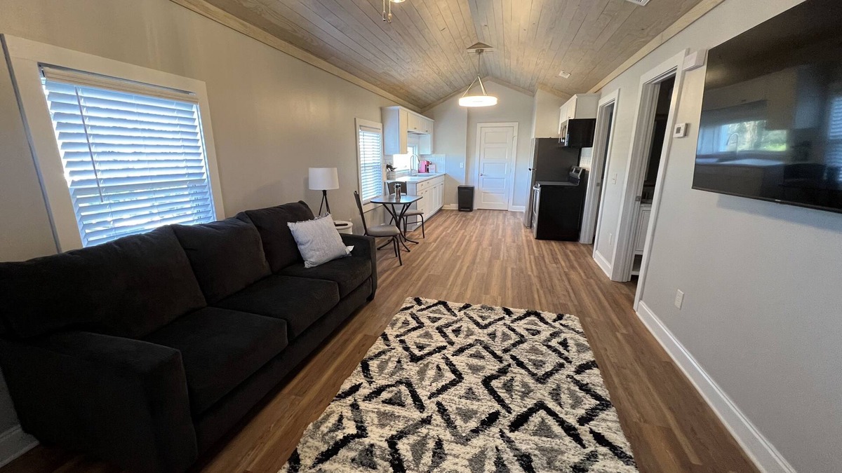 Seneca House | Beautiful home near Clemson