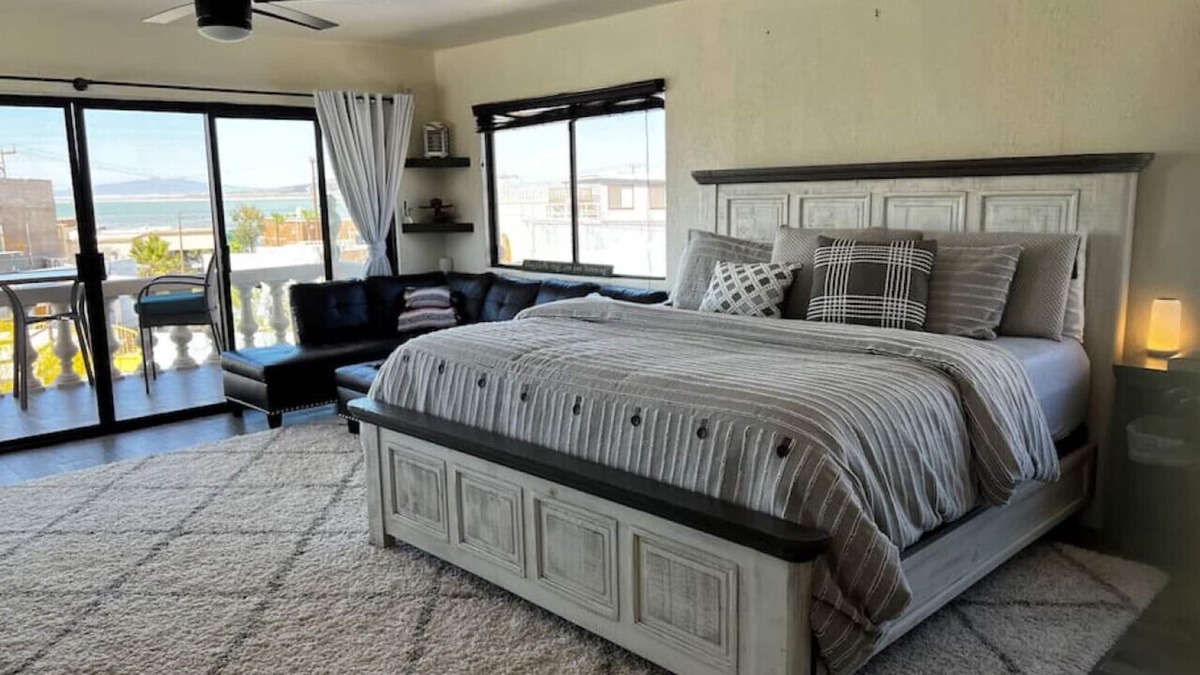 La Choya House | Beautiful Home Only a Block 1/2 from the Ocean