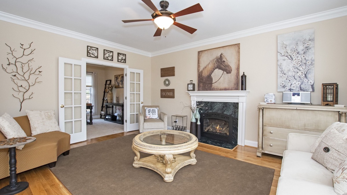 Raleigh House | Beautiful Home on 5+ Acres w/Barn, Private Pond & Heated Saltwater Swimming Pool