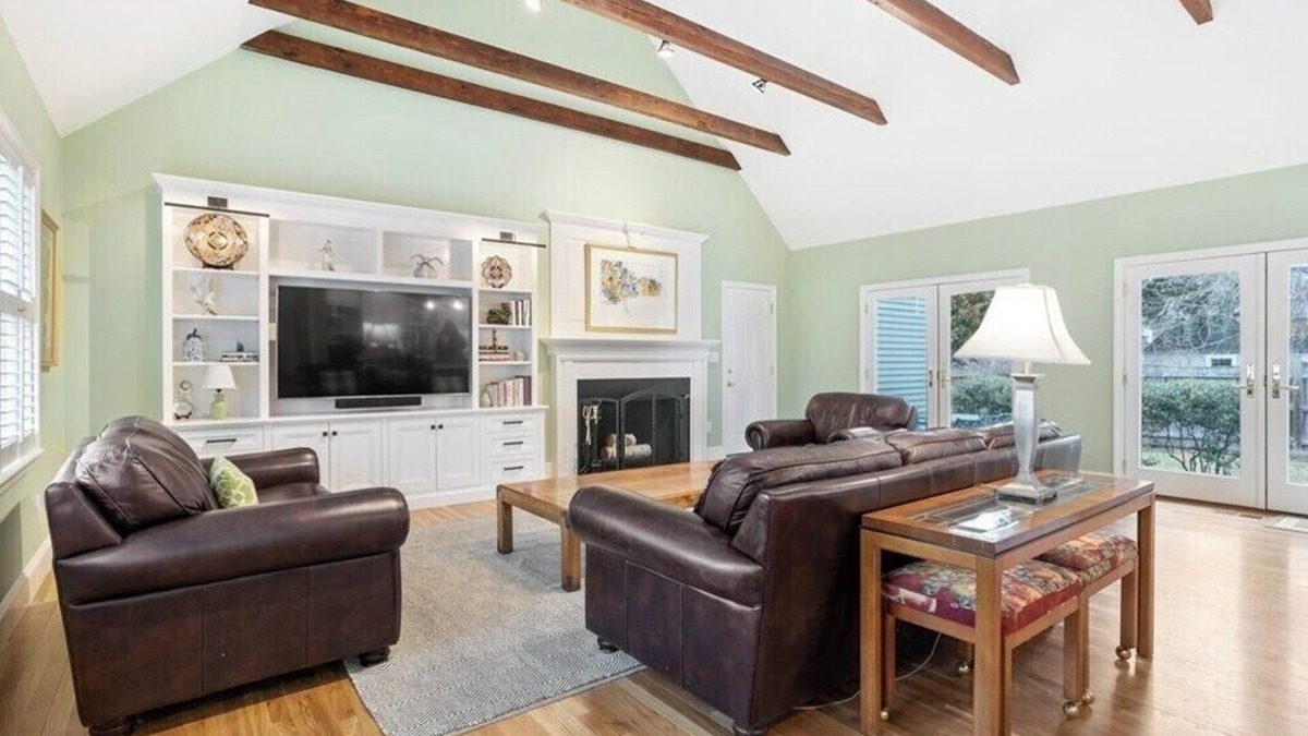 Concord House | Beautiful home on cul-de-sac 1 mile from Concord Center for 250th Anniversary